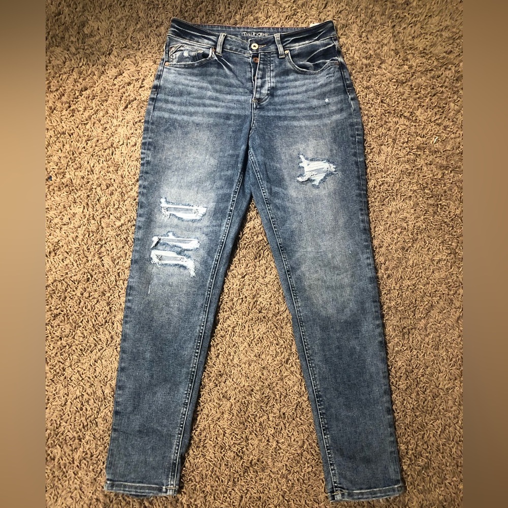 Ripped jeans